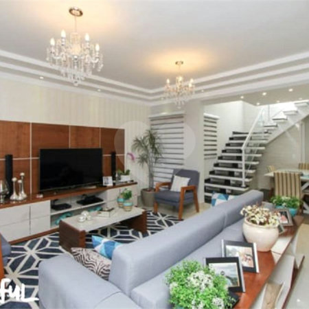 Casa à venda com 3 quartos, sendo 1 suíte, no condomínio Casa Térrea, São Paulo - SP