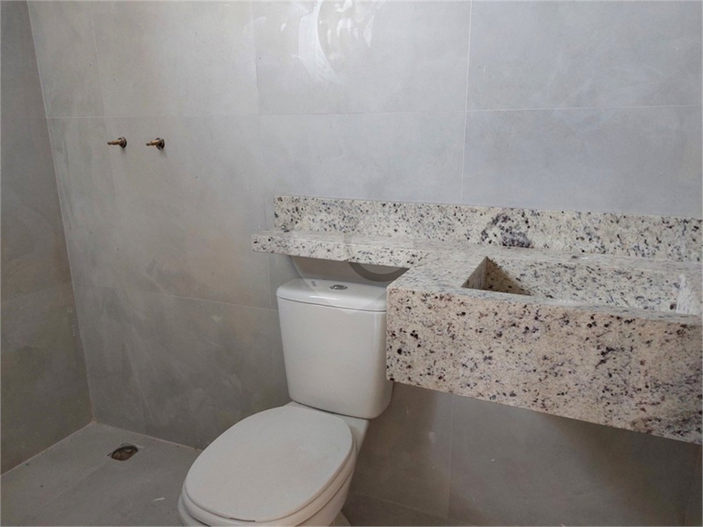 Sobrado à venda com 3 quartos, sendo 1 suíte, em Limão, São Paulo, SP
