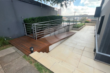 Apartamento à venda com 2 quartos, sendo 1 suíte,  em Carandiru, São Paulo, SP