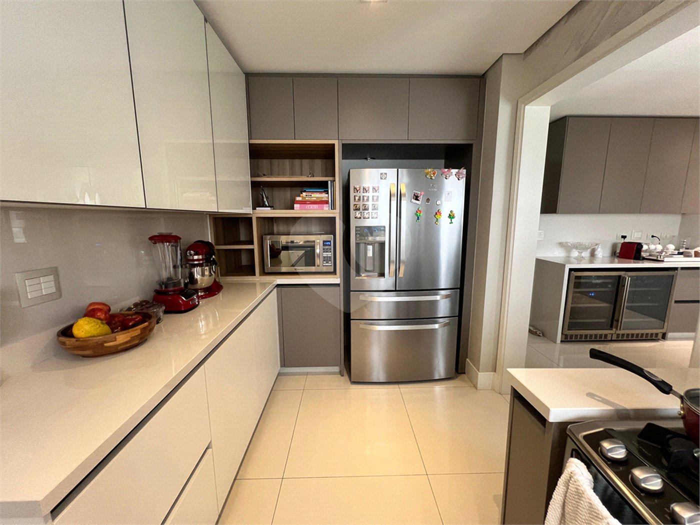Apartamento à venda com 4 quartos, sendo 3 suítes, em Itaim Bibi, São Paulo, SP