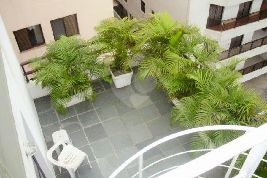 Duplex à venda com 2 quartos, sendo 1 suíte,  em Parque Enseada, Guarujá, SP
