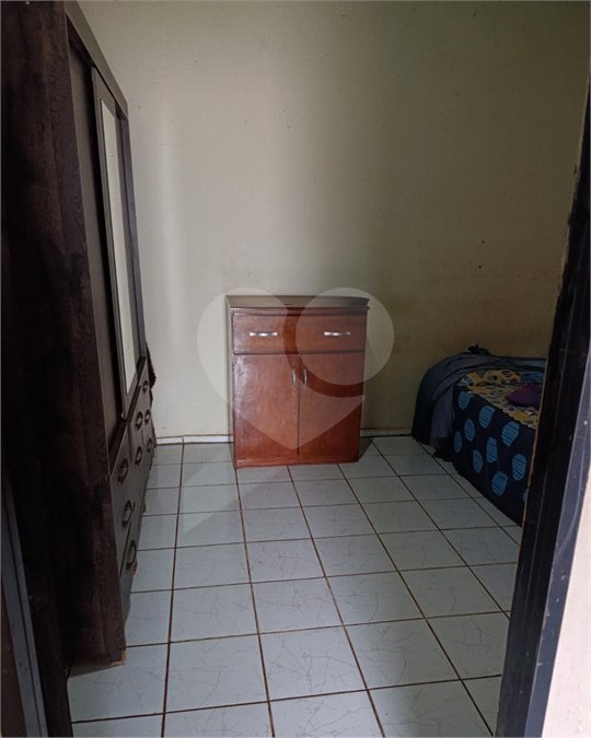 Casa à venda com 3 quartos em Vila Áurea, Ponta Porã, MS