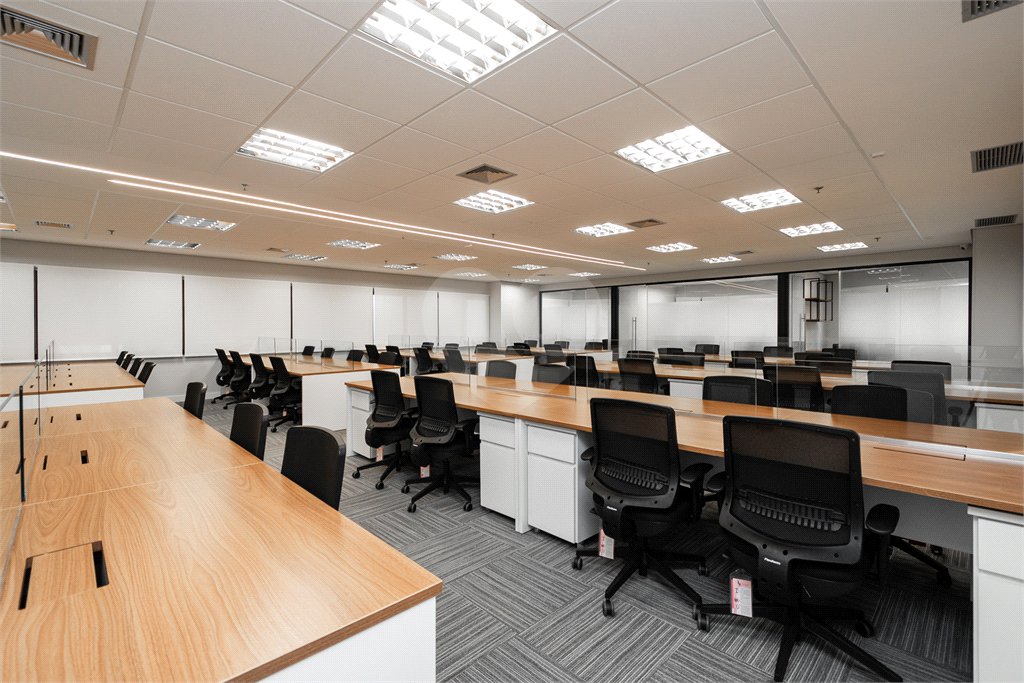 Sala para alugar em Cidade Monções, São Paulo, SP