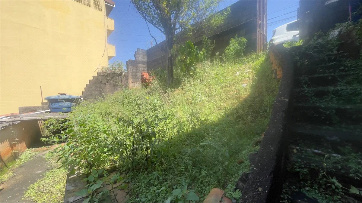 Terreno à venda em Jardim Rizzo, São Paulo, SP