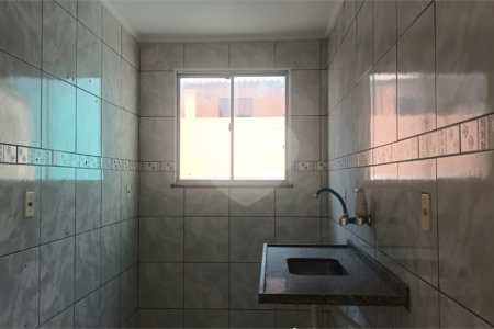 Casa à venda com 2 quartos em Campo Grande, Rio de Janeiro, RJ