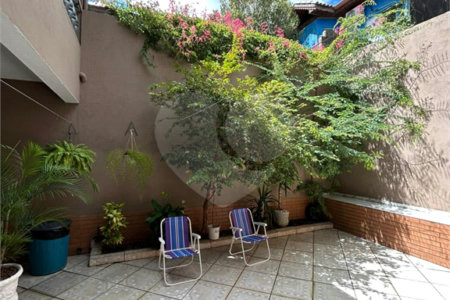 Casa à venda com 3 quartos, sendo 1 suíte, em Jardim Capão Redondo, São Paulo, SP