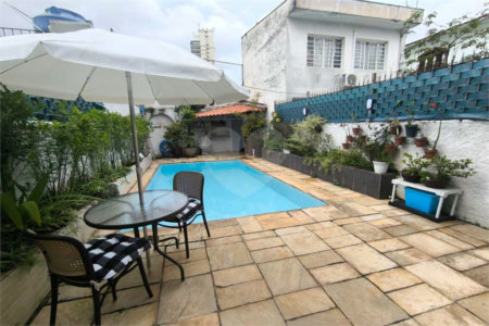 Sobrado à venda com 4 quartos, sendo 1 suíte,  em Vila Cruzeiro, São Paulo, SP