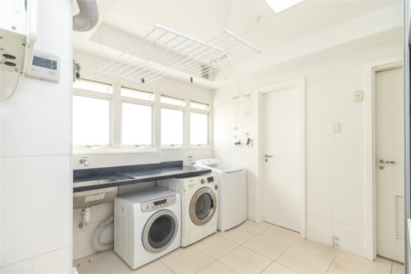Apartamento à venda com 3 suítes em Alto da Boa Vista, São Paulo, SP
