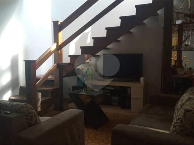 Casa à venda com 5 quartos, sendo 1 suíte,  no Centro, Mairiporã, SP