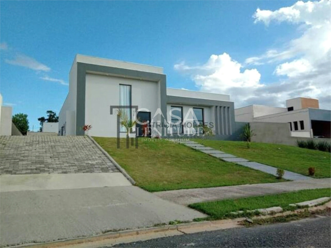 Casa em condomínio à venda com 3 quartos, sendo 1 suíte, em Village Ipanema, Araçoiaba da Serra, SP