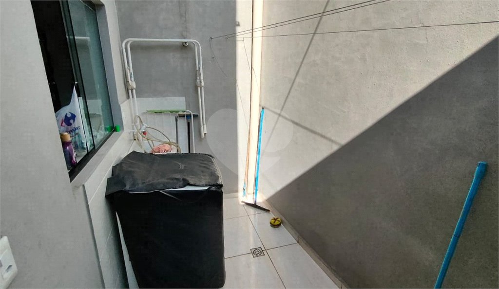 Casa de Vila para alugar com 2 quartos em Lopes de Oliveira, Sorocaba, SP