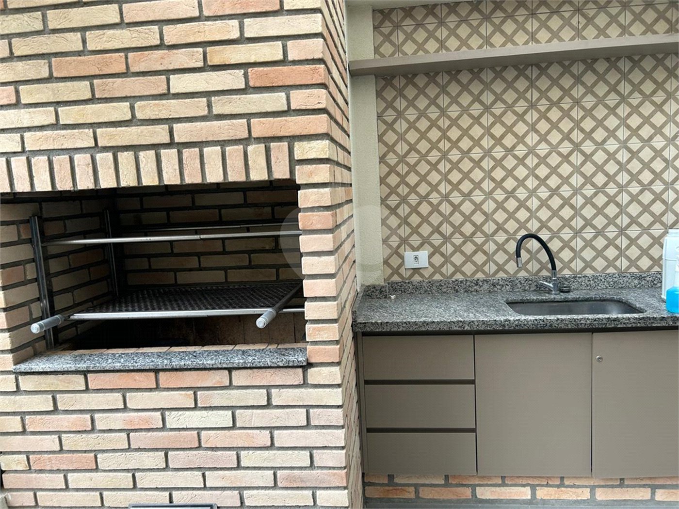 Apartamento à venda com 2 suítes em Pinheiros, São Paulo, SP