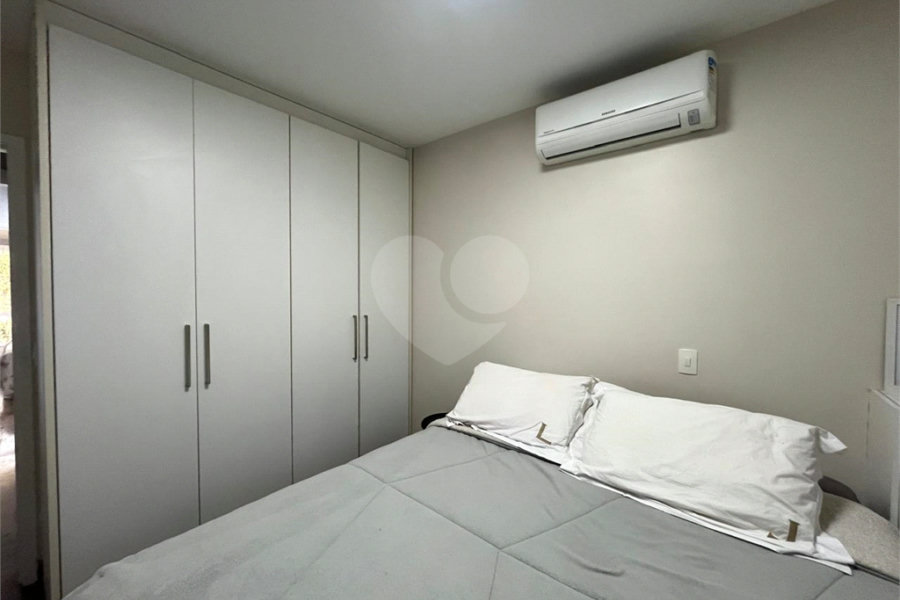 Casa à venda com 3 suítes no condomínio Domus, São Paulo - SP