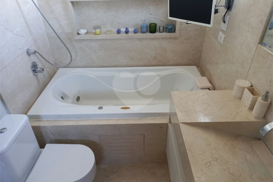 Apartamento à venda com 4 suítes em Santa Teresinha, São Paulo, SP