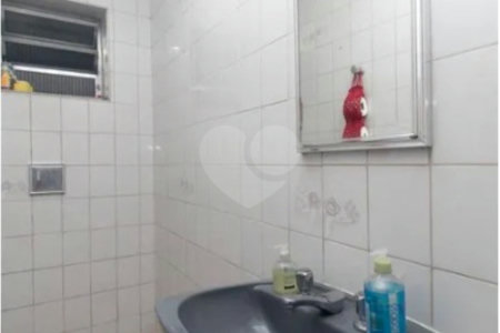 Casa Térrea à venda com 4 quartos, sendo 1 suíte,  em Vila Mazzei, São Paulo, SP