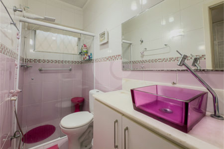 Casa à venda com 3 quartos, sendo 2 suítes,  em Jardim da Saúde, São Paulo, SP