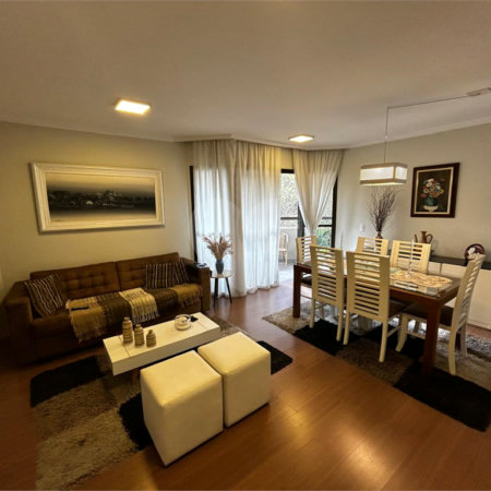 Apartamento à venda com 3 quartos, sendo 1 suíte,  em Vila Andrade, São Paulo, SP