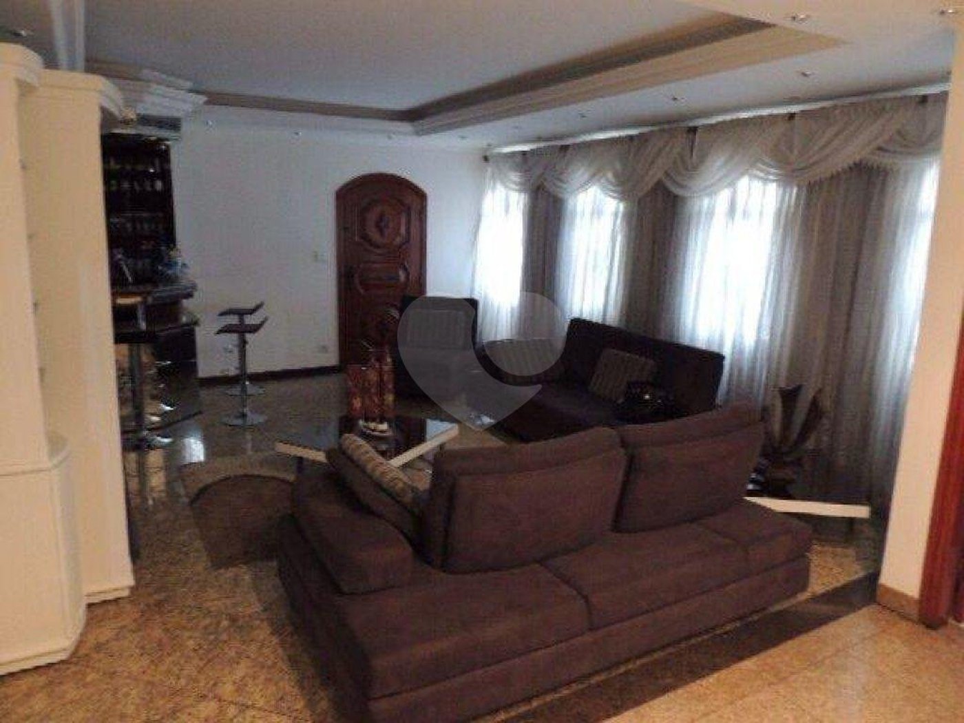 Casa à venda com 6 quartos, sendo 3 suítes, em Parque Novo Mundo, São Paulo, SP