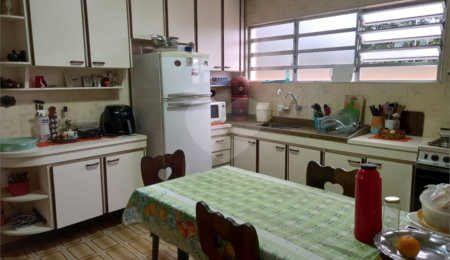 Sobrado à venda com 3 quartos, sendo 1 suíte,  em Horto, São Paulo, SP