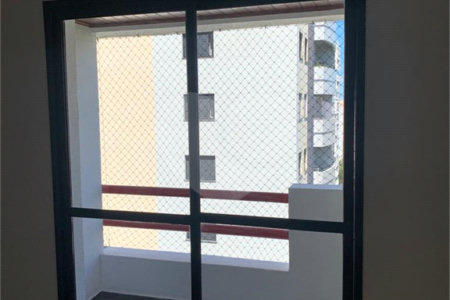 Apartamento à venda com 3 quartos, sendo 1 suíte,  em Vila Andrade, São Paulo, SP
