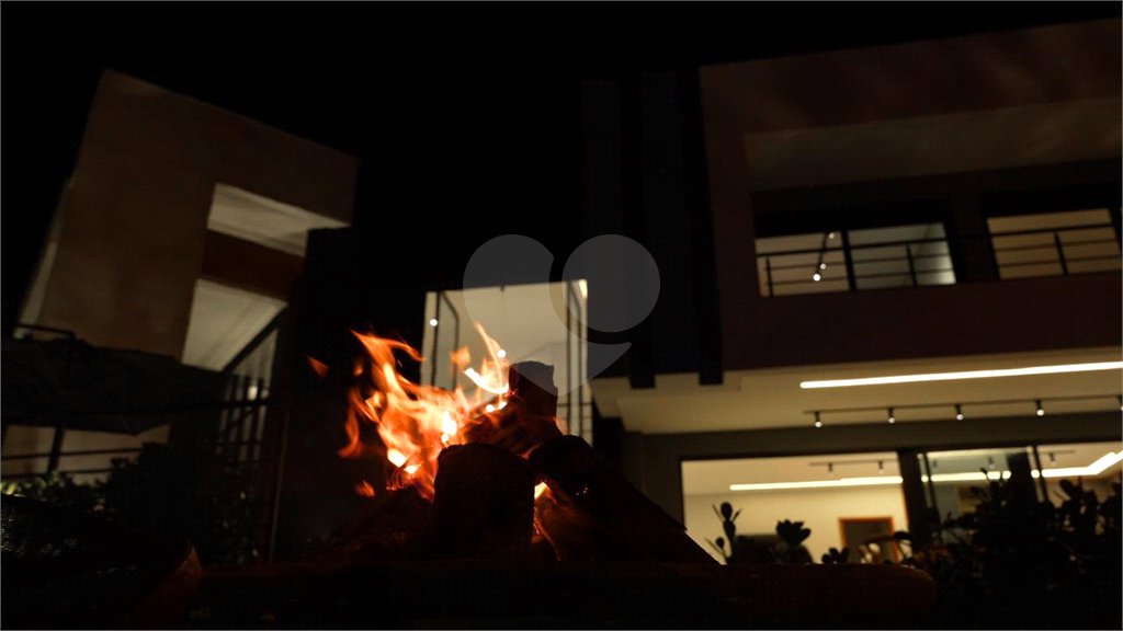 Casa à venda com 4 suítes em Monte Alegre, Vinhedo, SP