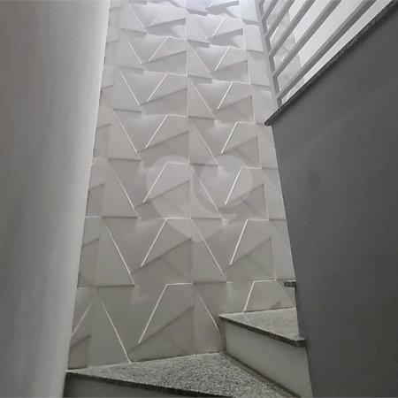 Casa à venda com 2 quartos no condomínio Karolyne, Votorantim - SP