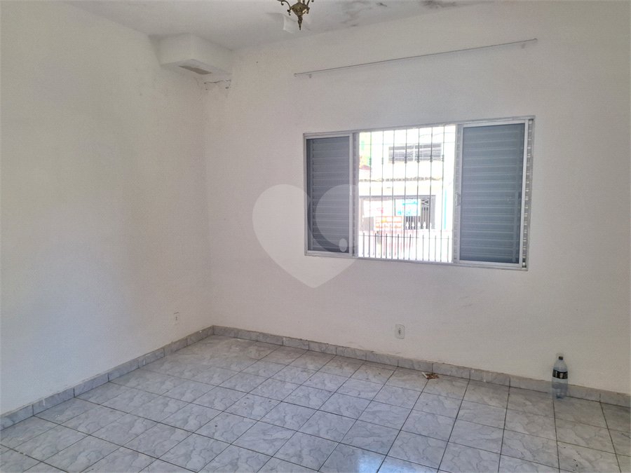 Sobrado à venda com 5 quartos, sendo 1 suíte,  em Santana, São Paulo, SP