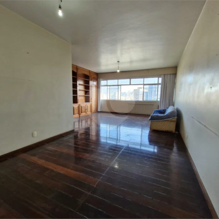 Apartamento à venda com 3 quartos, sendo 1 suíte,  em Tijuca, Rio de Janeiro, RJ