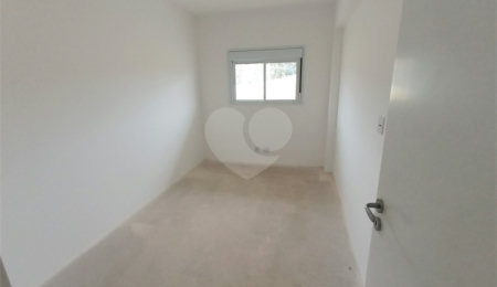 Apartamento à venda com 2 quartos, sendo 1 suíte,  em Bairro do Cambará, São Roque, SP