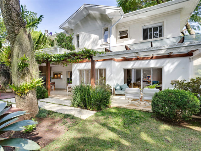 Casa à venda com 3 suítes no condomínio Parc Vignoble, São Paulo - SP
