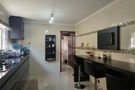 Sobrado à venda com 3 quartos, sendo 2 suítes, em Cupecê, São Paulo, SP