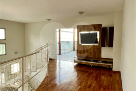 Apartamento à venda com 3 quartos, sendo 1 suíte,  em Parque Residencial Aquarius, São José dos Campos, SP