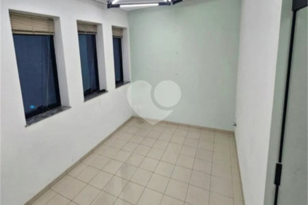 Sala à venda em Vila Regente Feijó, São Paulo, SP