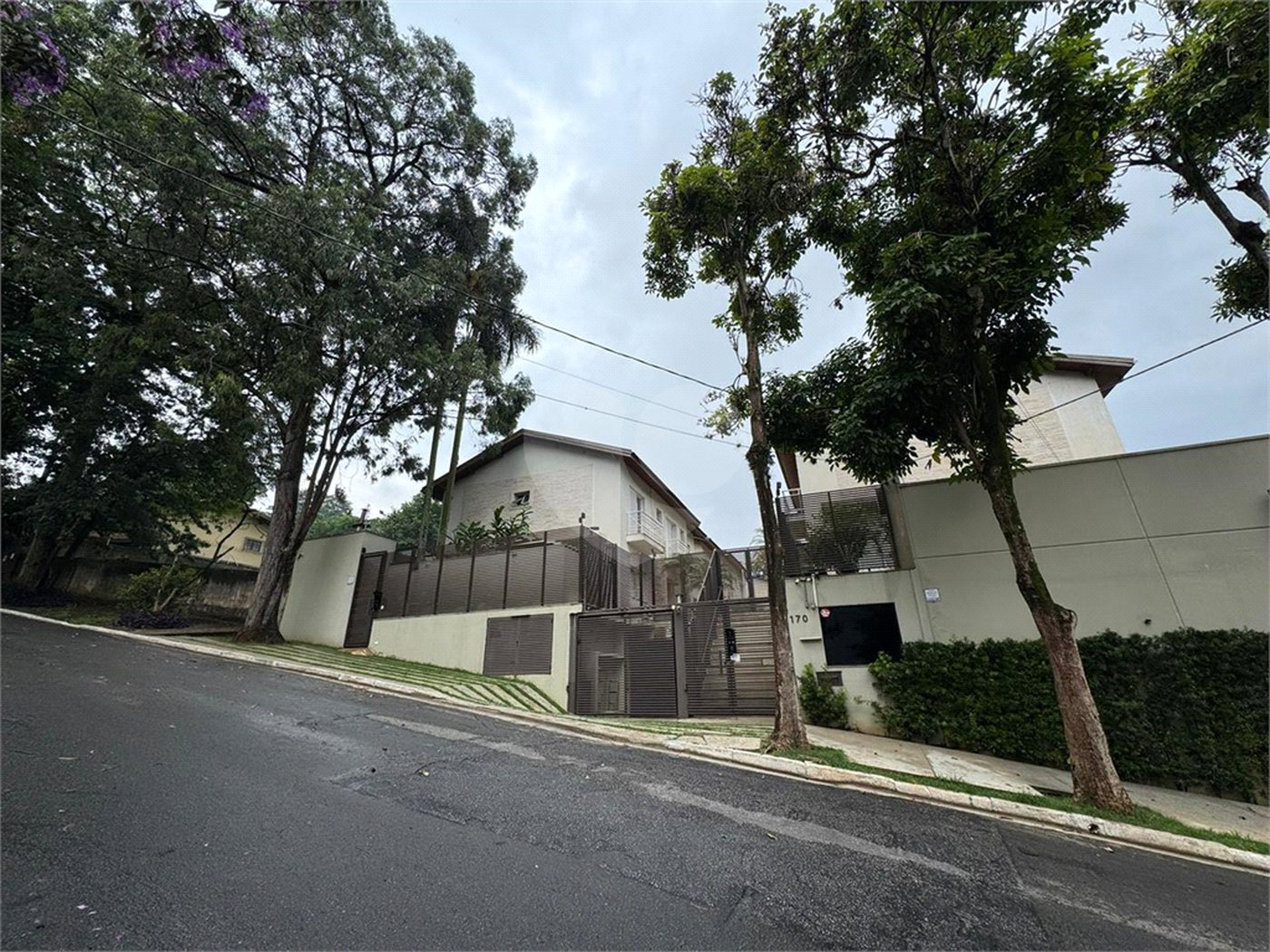 Casa à venda com 3 suítes no condomínio Sunset Brooklin, São Paulo - SP