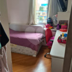 Apartamento com 3 dormitórios, sendo 1 suíte.
