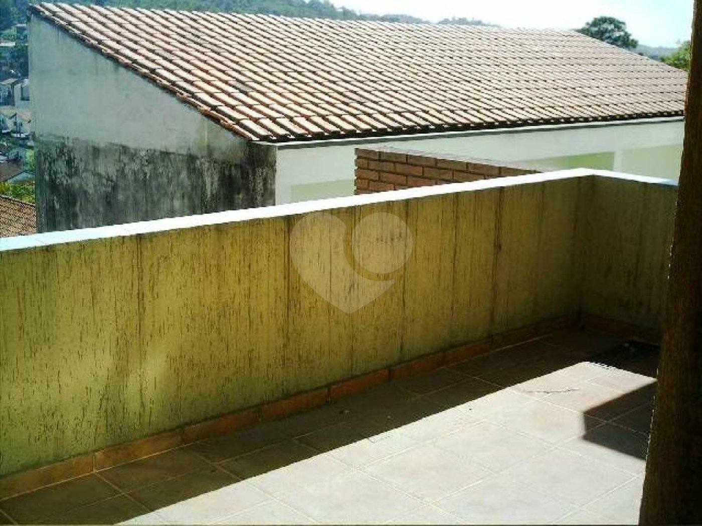 Sobrado à venda com 4 quartos, sendo 3 suítes, em Horto, São Paulo, SP