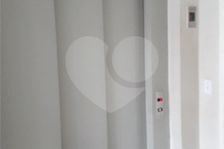 Apartamento à venda com 2 quartos, sendo 1 suíte, em Vila Urupês, Suzano, SP