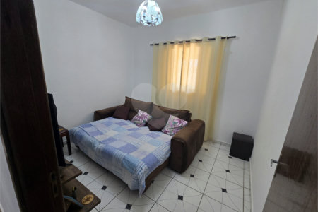 Casa à venda com 3 quartos em Vila Prado, Itapetininga, SP