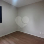 Apartamento à venda com 3 quartos, sendo 1 suíte, em Jardim Marajoara, São Paulo, SP
