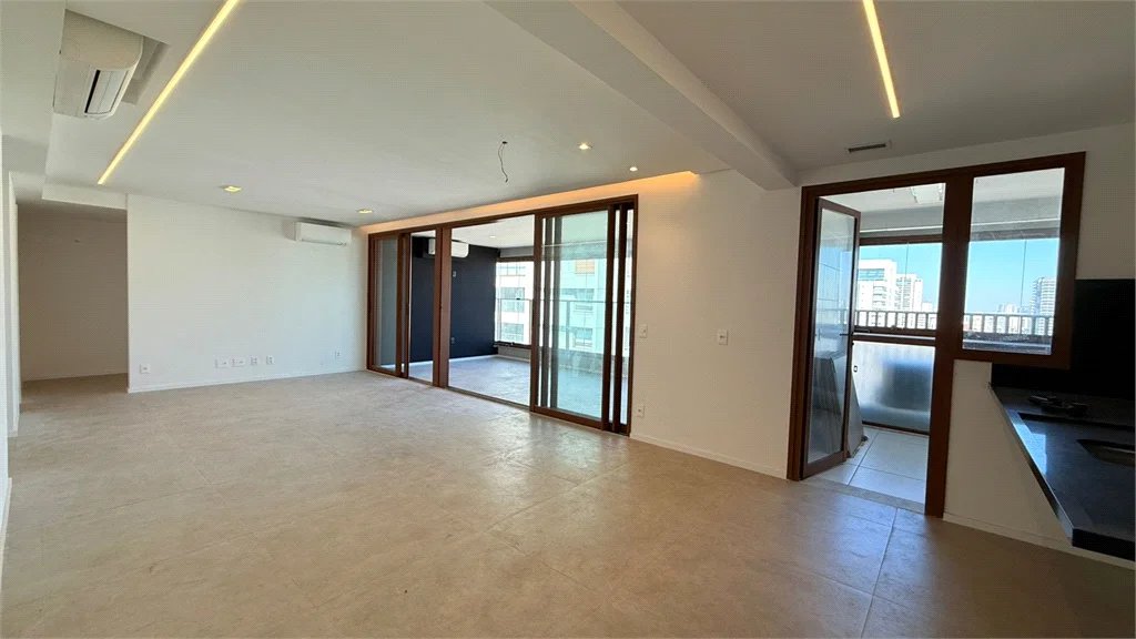 Apartamento à venda com 2 suítes em Brooklin Novo, São Paulo, SP