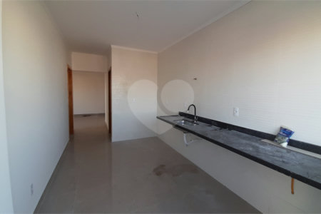Casa à venda com 2 quartos no condomínio Residencial Luta, São Paulo - SP