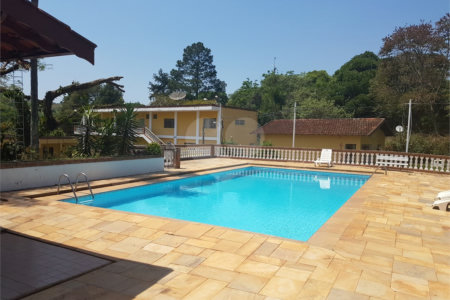 Hotel à venda com 14 quartos, sendo 13 suítes, em Rainha, Louveira, SP