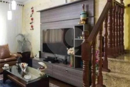 Sobrado à venda com 3 suítes em Água Fria, São Paulo, SP