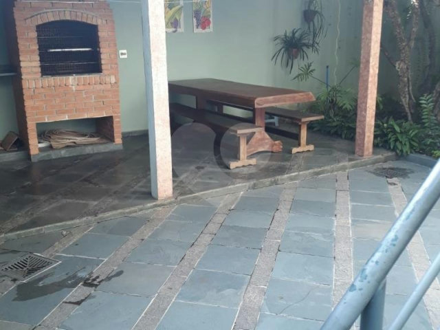 Sobrado à venda com 3 suítes em Santana, São Paulo, SP