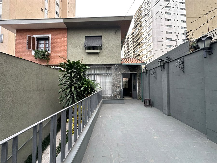 Sobrado à venda com 3 quartos em Santana, São Paulo, SP