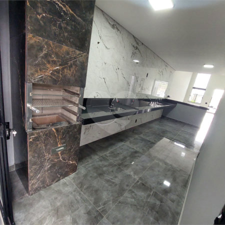 Casa à venda com 3 quartos, sendo 1 suíte, no condomínio Horto Florestal Villagio, Sorocaba - SP