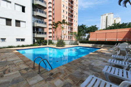 Apartamento à venda com 3 quartos, sendo 1 suíte, em Jardim Marajoara, São Paulo, SP