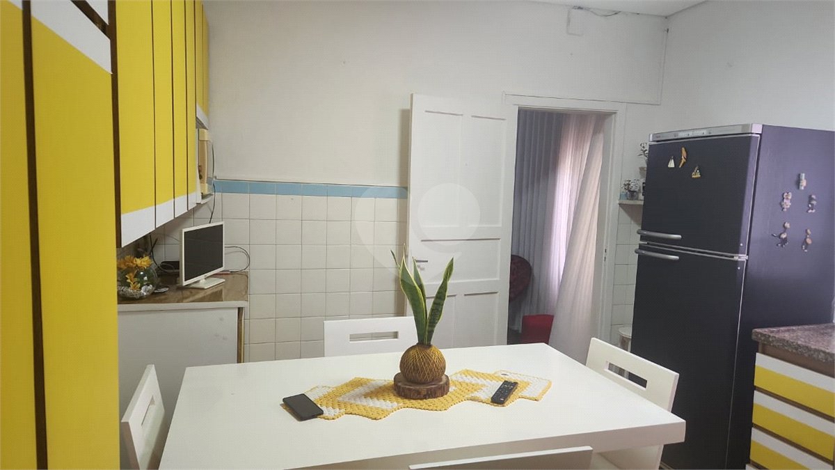 Casa à venda com 2 quartos em Vila Santa Maria, São Paulo, SP