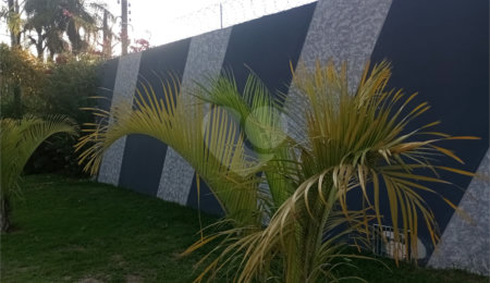 Chácara à venda com 5 quartos, sendo 1 suíte,  em Jardim Marabá, Itapetininga, SP