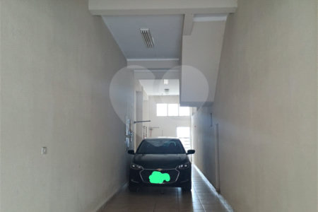 Casa à venda com 3 quartos, sendo 1 suíte,  em Éden, Sorocaba, SP